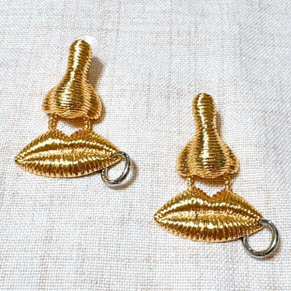 Retro lips dangle earrings N482 - Picture 2 of 4